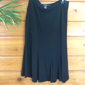 - Club Monaco Black Pleated Swing Skirt - M